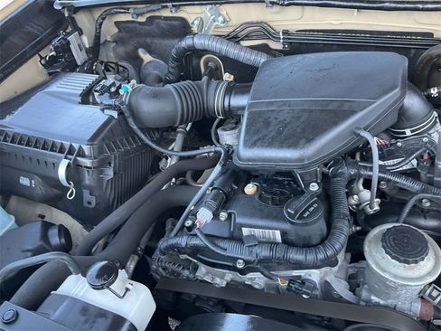 Used 2019 Toyota Tacoma SR5 image 14