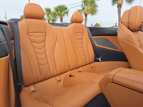 Used 2022 BMW 840i Convertible image 28