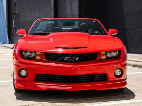 Used 2012 Chevrolet Camaro SS w/ RS Package image 19