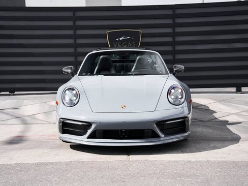 Used 2024 Porsche 911 Targa 4S w/ Premium Package image 14