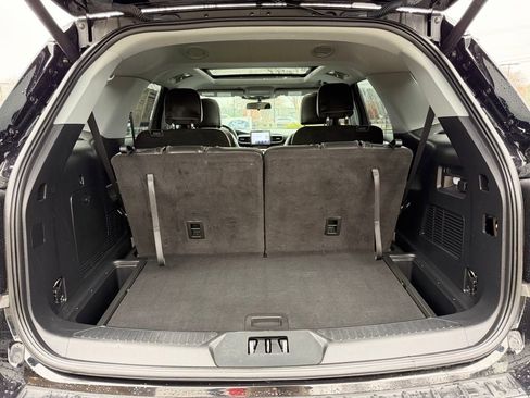 Certified 2022 Ford Explorer XLT w/ Equipment Group 202A image 49