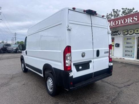Used 2025 RAM ProMaster 2500 w/ Safety Group FWD image 6