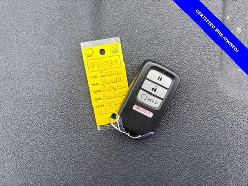 Certified 2024 Honda Ridgeline Black Edition image 19