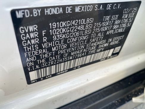 Certified 2025 Honda HR-V LX image 39