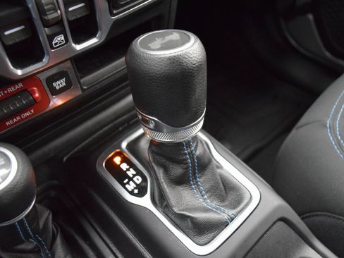 Used 2021 Jeep Wrangler Unlimited Rubicon 4xe image 15