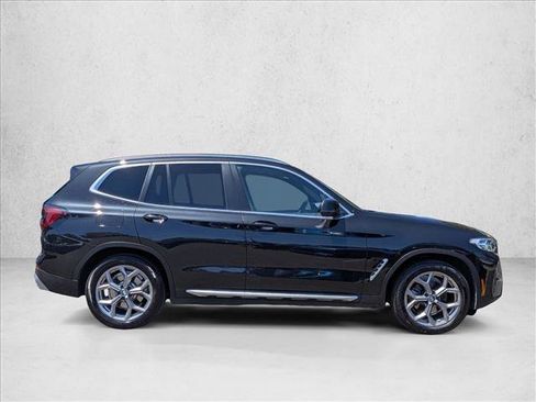 Used 2022 BMW X3 xDrive30i w/ Convenience Package AWD/4WD image 4