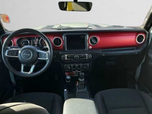 Used 2023 Jeep Wrangler Unlimited Rubicon image 10