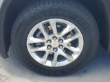 Used 2021 Chevrolet Traverse LS image 5