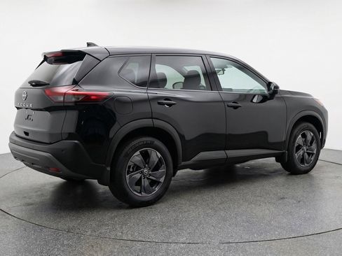 Used 2025 Nissan Rogue SV AWD/4WD image 9