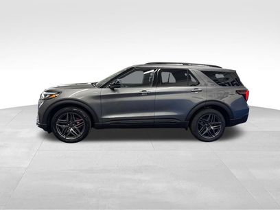 New 2026 Ford Explorer ST-Line w/ ST-Line Street Pack
