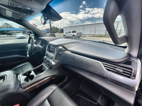 Used 2018 Chevrolet Tahoe LT image 28