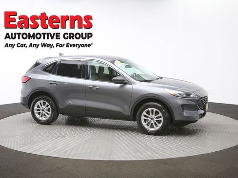 Used 2022 Ford Escape SE w/ Cold Weather Package image 43