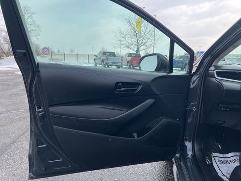 Used 2024 Toyota Corolla LE image 8