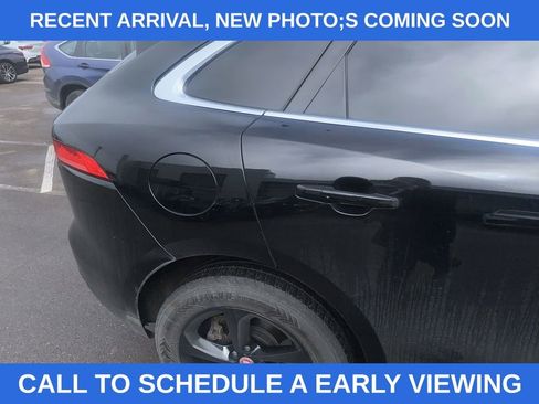 Used 2019 Jaguar F-PACE Prestige image 6