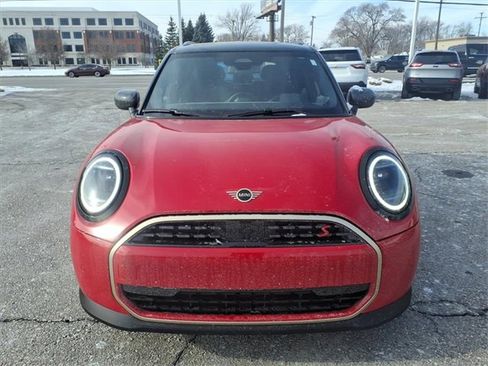 Used 2025 MINI Cooper S image 2