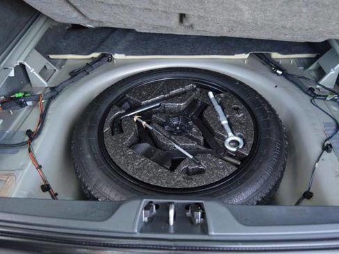 Used 2016 Volvo XC70 T5 Premier w/ Proximity Package image 41