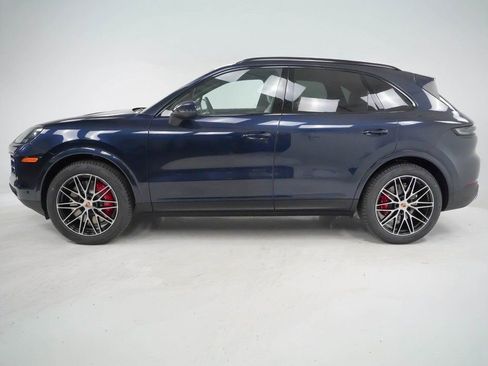 New 2026 Porsche Cayenne S image 2