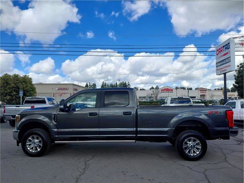 Used 2018 Ford F350 XL w/ Power Equipment Group image 16