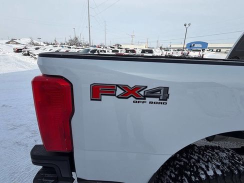 Used 2024 Ford F250 XL w/ FX4 Off-Road Package image 44