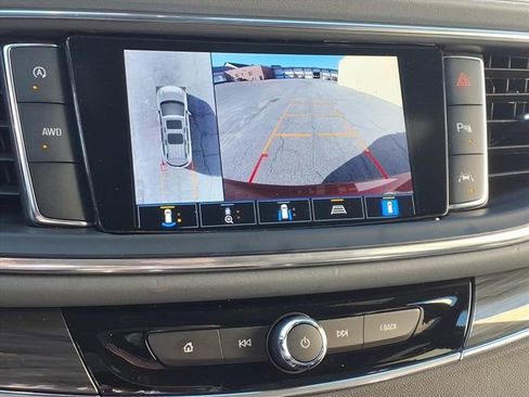 Certified 2024 Buick Enclave Premium image 23