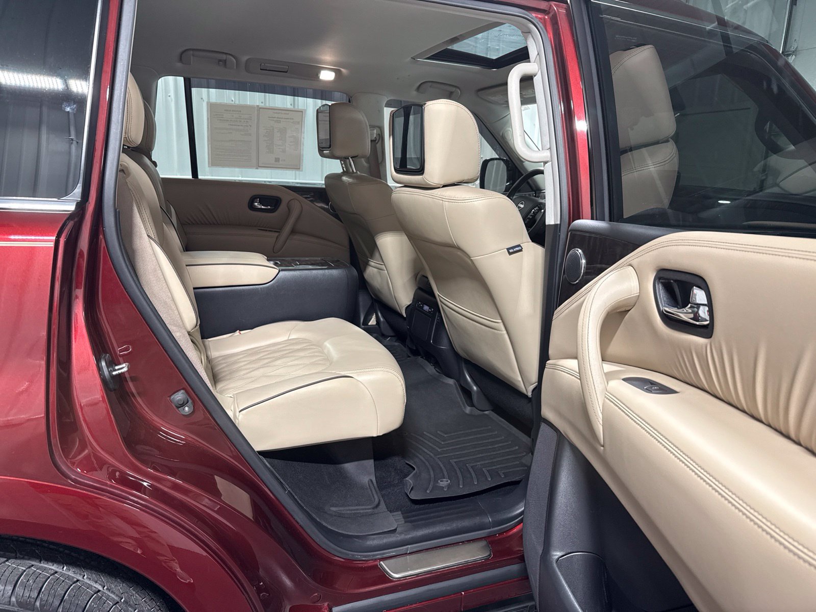 Used 2023 Nissan Armada Platinum w/ Captain's Chairs Package AWD/4WD image 15