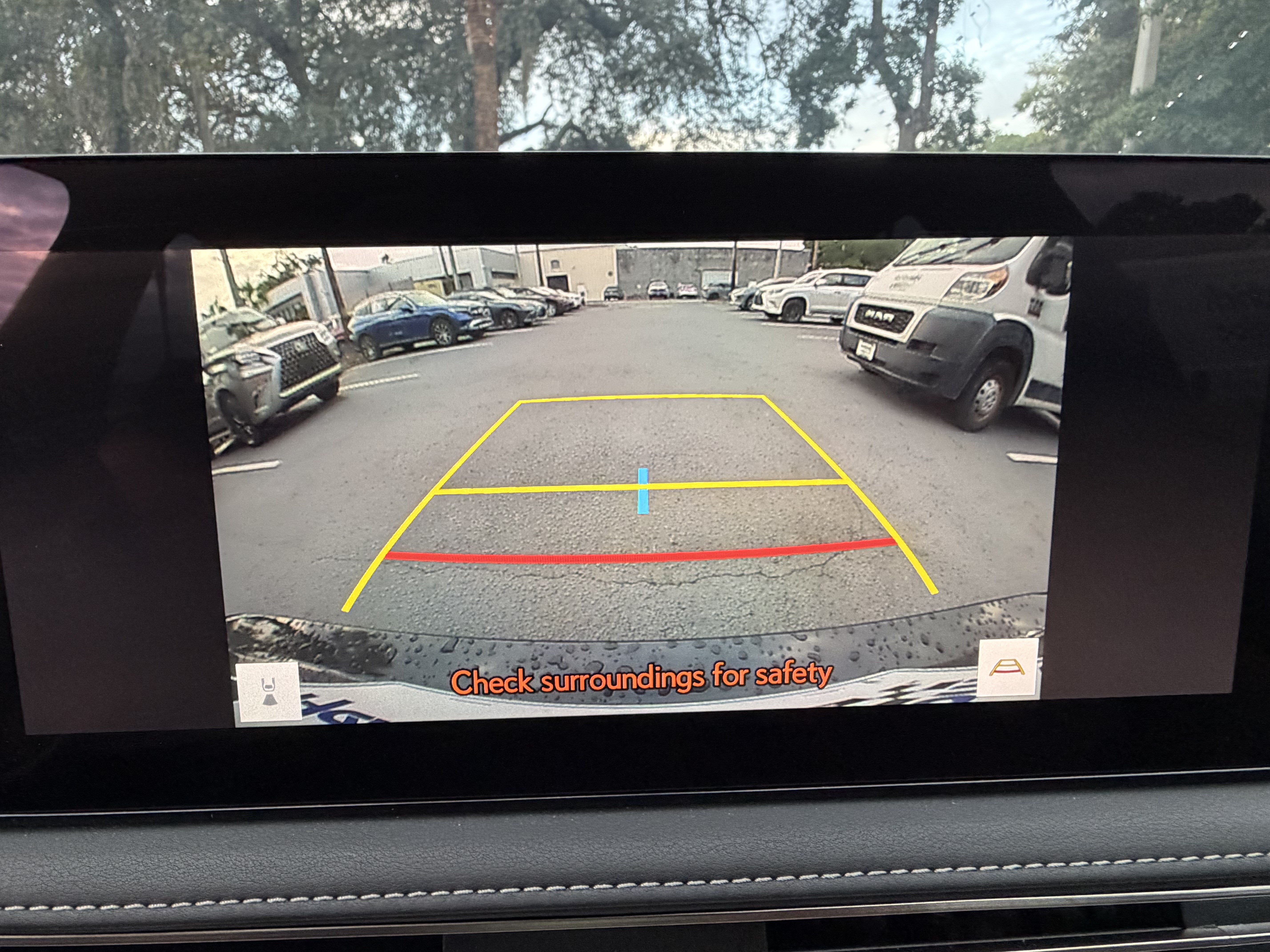 Used 2025 Lexus LS 500 RWD image 25