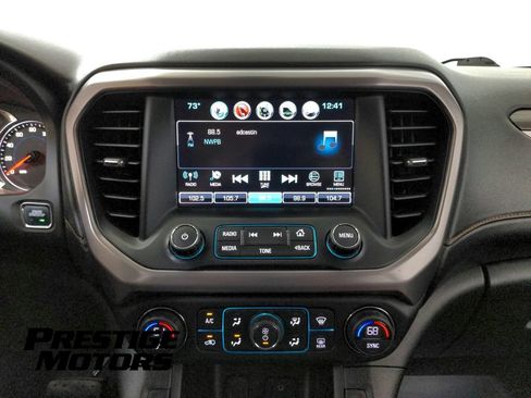 Used 2018 GMC Acadia SLT AWD/4WD image 19
