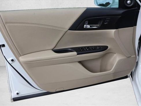 Used 2013 Honda Accord EX-L image 12