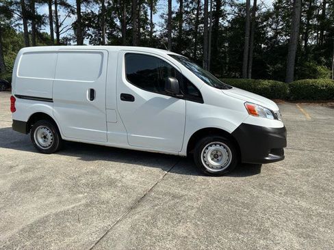 Used 2019 Nissan NV200 S w/ Cruise Control Package FWD image 2