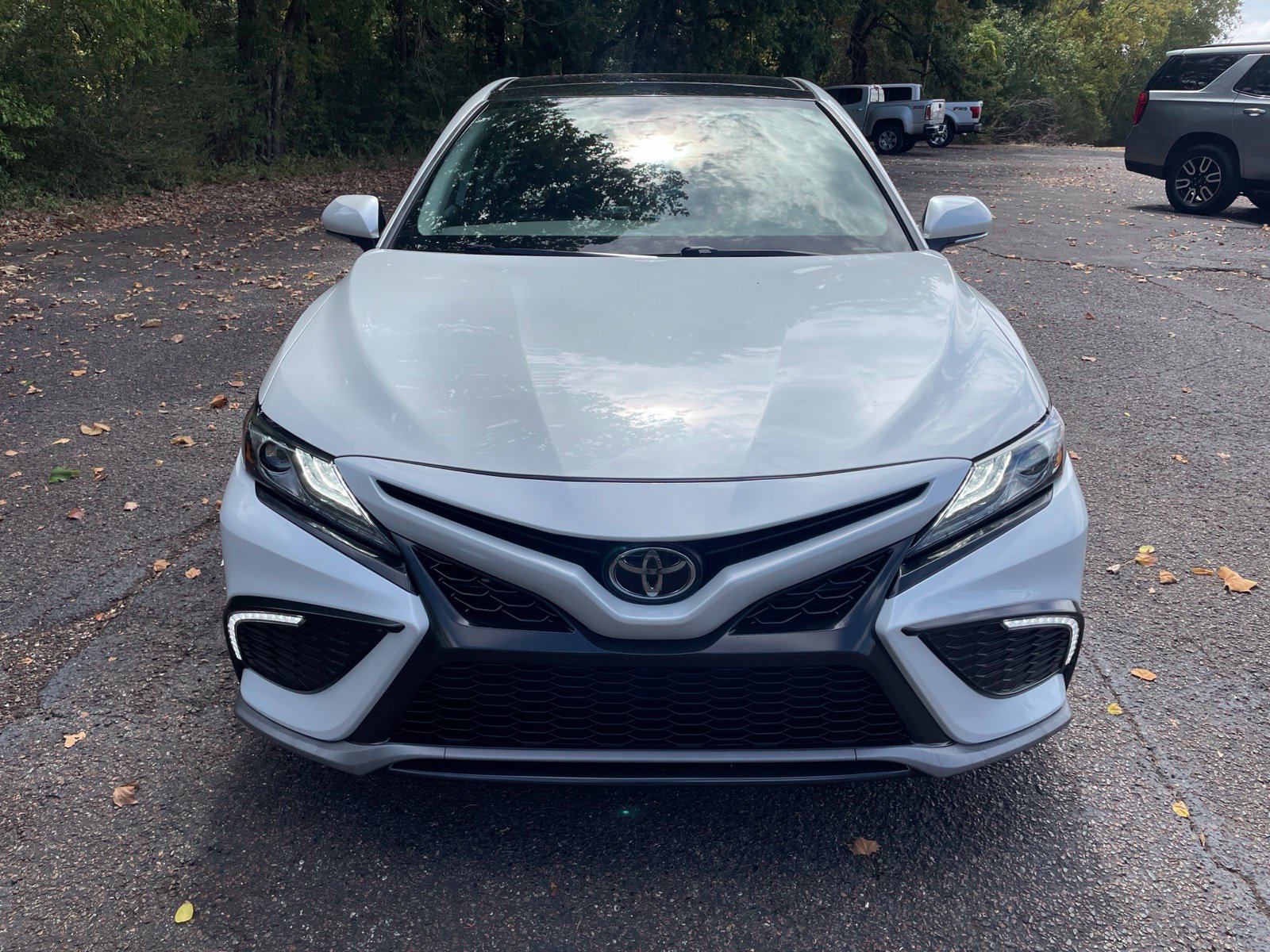 Used 2024 Toyota Camry XSE FWD image 10