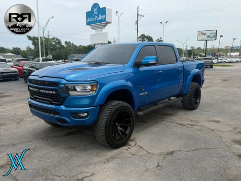 Used 2021 RAM 1500 Big Horn AWD/4WD image 3