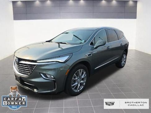 Used 2022 Buick Enclave Essence w/ Experience Buick Package AWD/4WD image 1