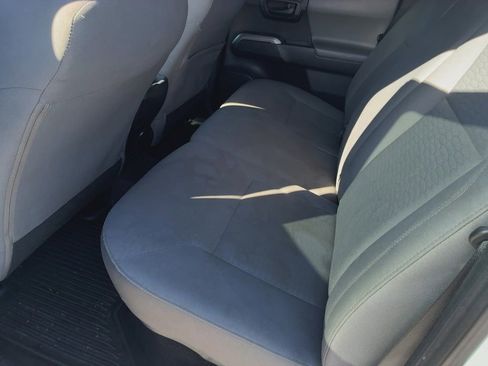 Used 2019 Toyota Tacoma SR5 image 6