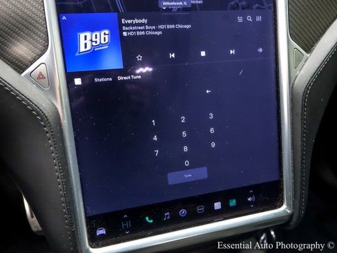 Used 2018 Tesla Model X P100D image 22