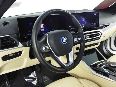 Certified 2024 BMW i4 eDrive35 w/ Convenience Package RWD image 31