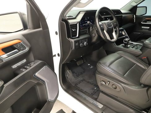 Used 2022 GMC Sierra 1500 Denali AWD/4WD image 14