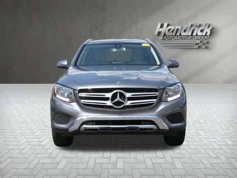 Used 2019 Mercedes-Benz GLC 300 image 3