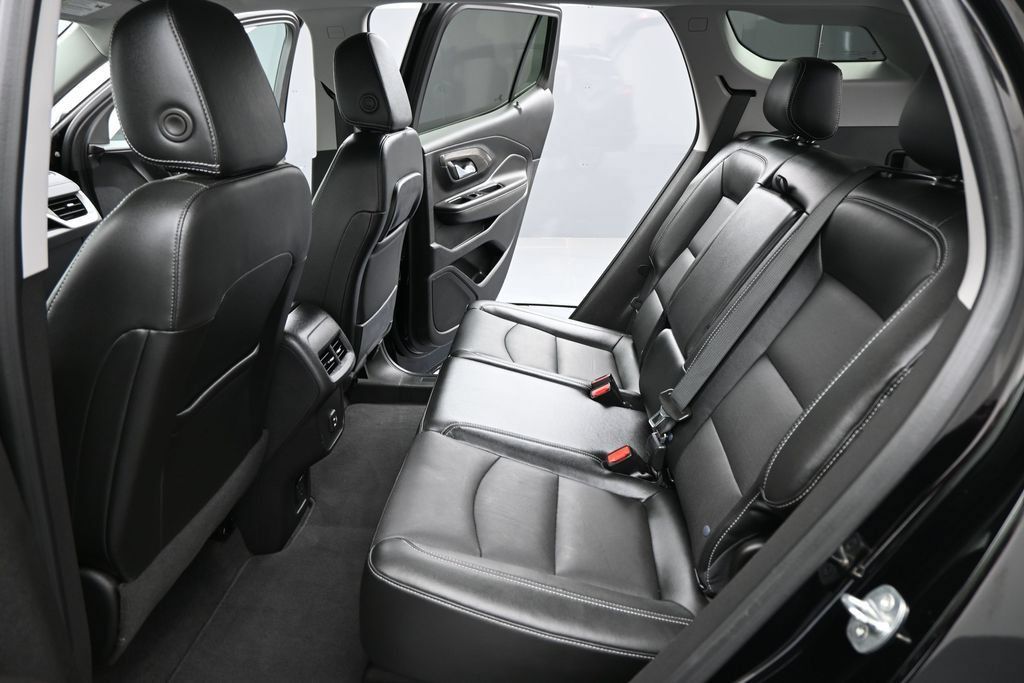Used 2023 GMC Terrain SLT AWD/4WD image 20