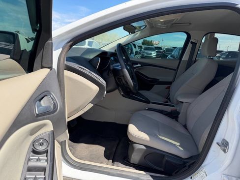 Used 2017 Ford Focus Electric Hatchback image 11