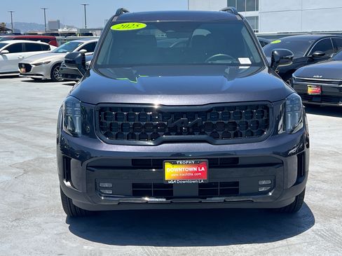 Used 2025 Kia Telluride SX Prestige X-Line AWD/4WD image 12