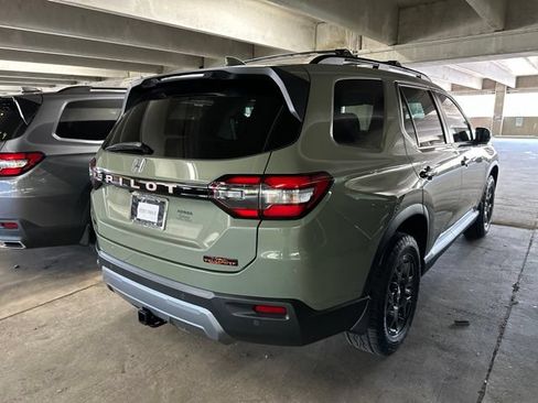 Certified 2026 Honda Pilot TrailSport image 4