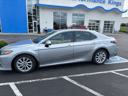 Used 2023 Toyota Camry LE FWD image 12