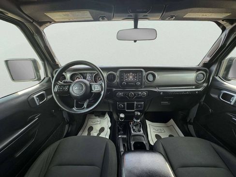 Used 2018 Jeep Wrangler Unlimited Sport AWD/4WD image 23