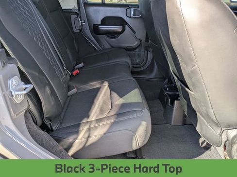 Used 2021 Jeep Wrangler Unlimited Sport S image 29