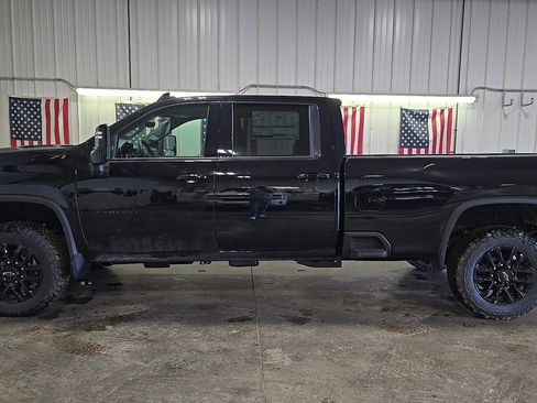 New 2026 Chevrolet Silverado 3500 LTZ w/ LTZ Plus Package AWD/4WD image 4