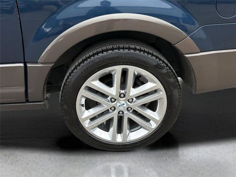 Used 2017 Ford Expedition EL King Ranch image 30