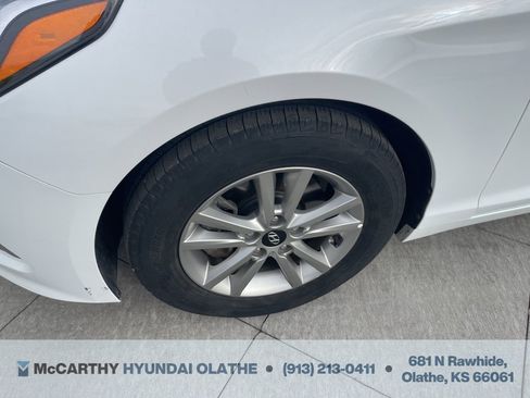 Used 2017 Hyundai Sonata SE image 17