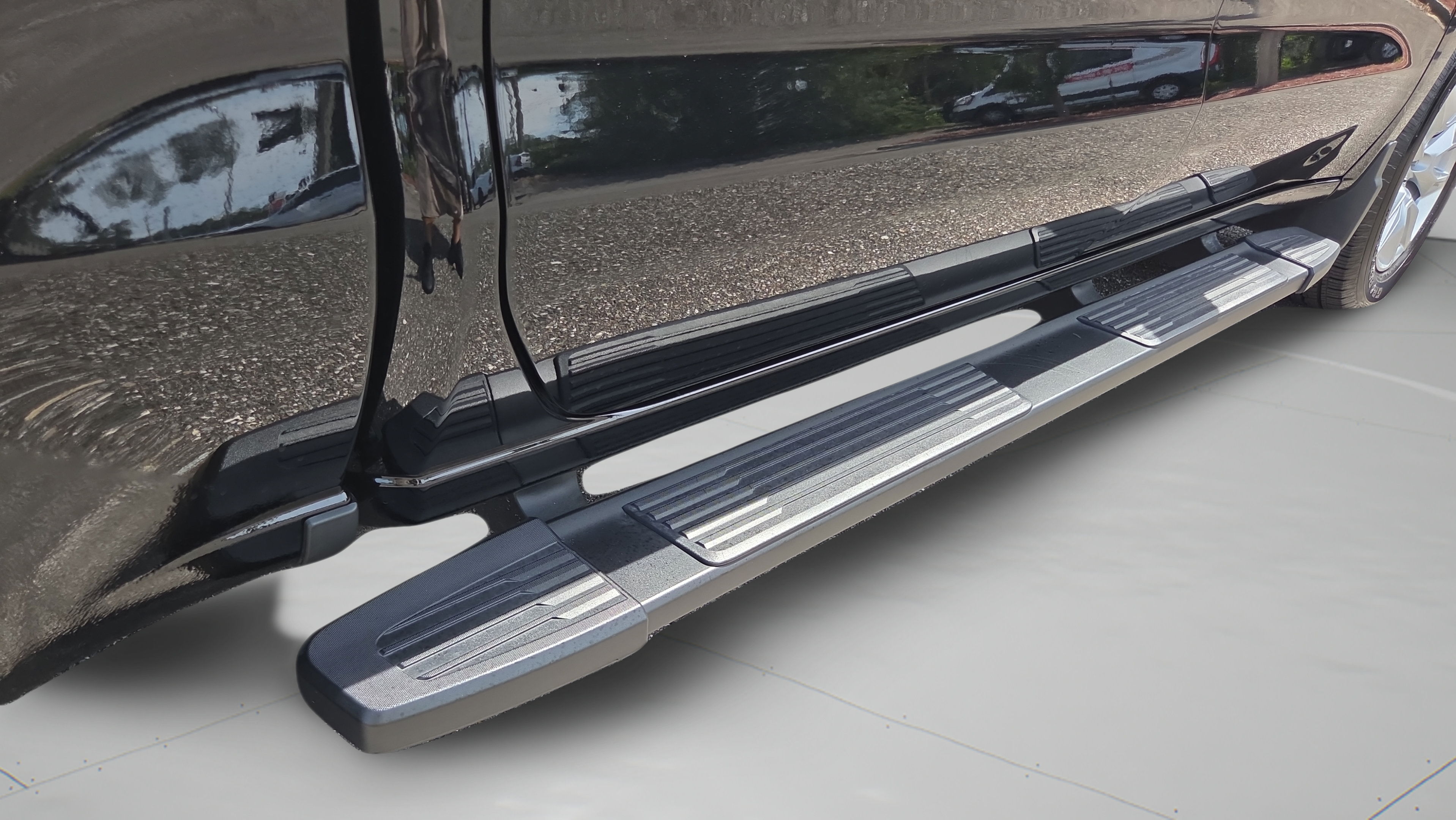 Used 2026 Chevrolet Silverado 1500 Custom RWD image 33