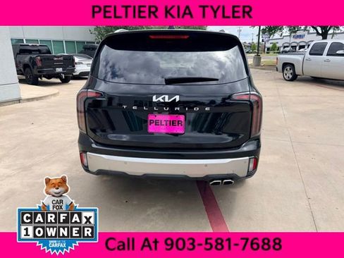 Certified 2023 Kia Telluride EX w/ EX Captain's Chair Package FWD image 11