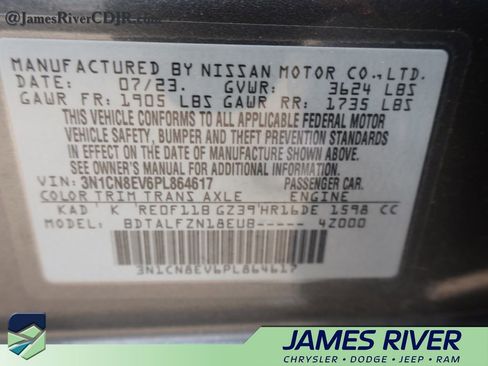 Used 2023 Nissan Versa SV FWD image 39